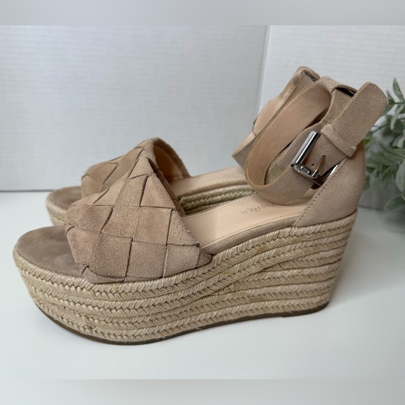 Marc Fisher Women’s Beige/Tan Leather & Suede, Woven Wedge Platform Sandals 8M - Picture 8 of 16